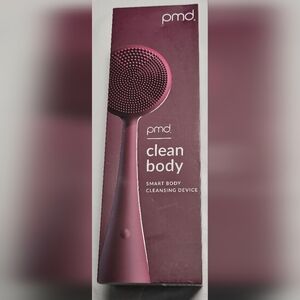 NEW SEALED pmd clean body SMART BODY CLEANSING DEVICE Berry Pulsating Massaging